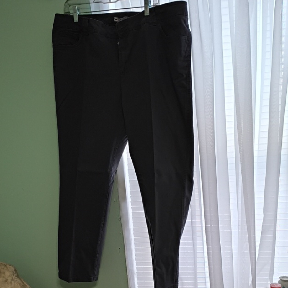 Lee Classic Fit Straight Leg Gray  Pants